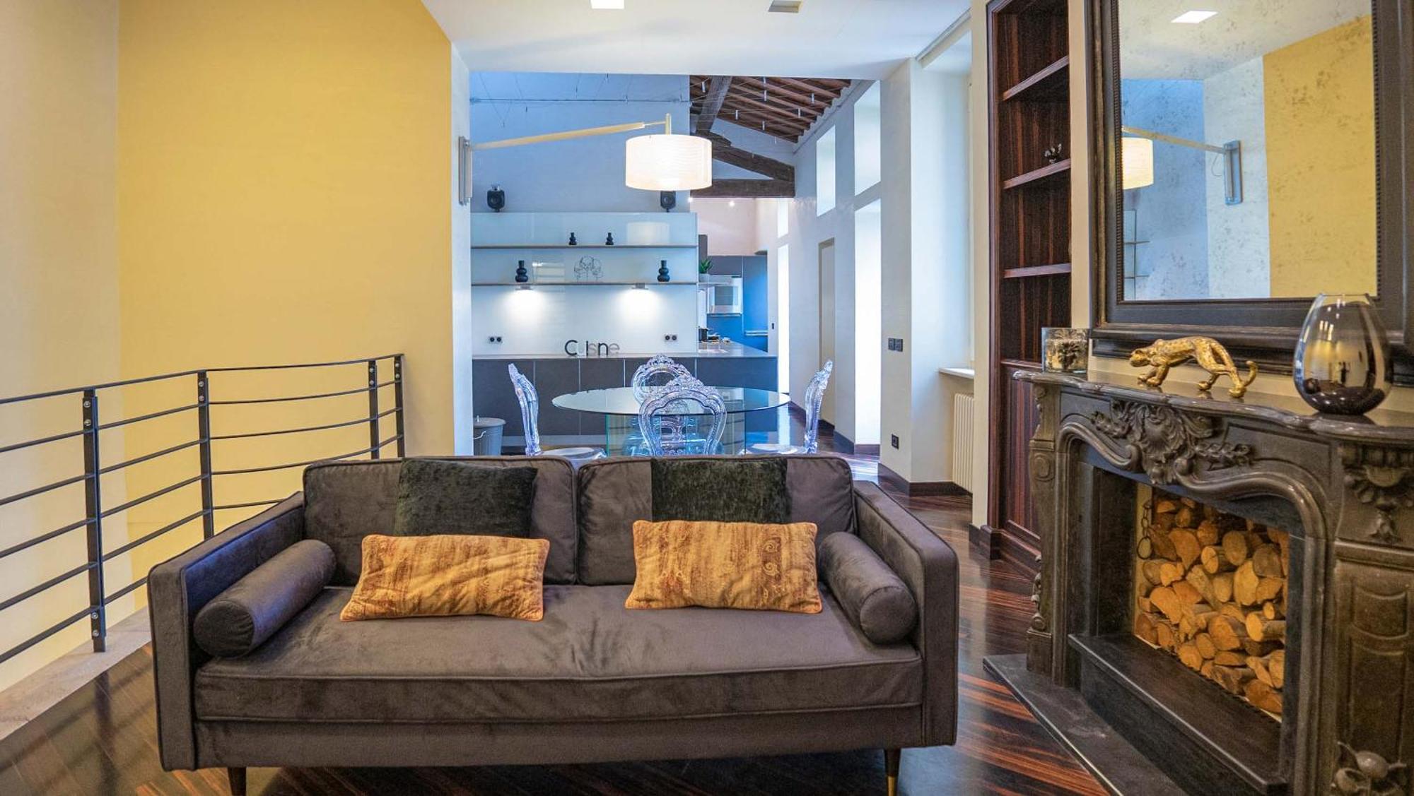 Piazza Venezia Charming Apartments With View Rome Exterior photo